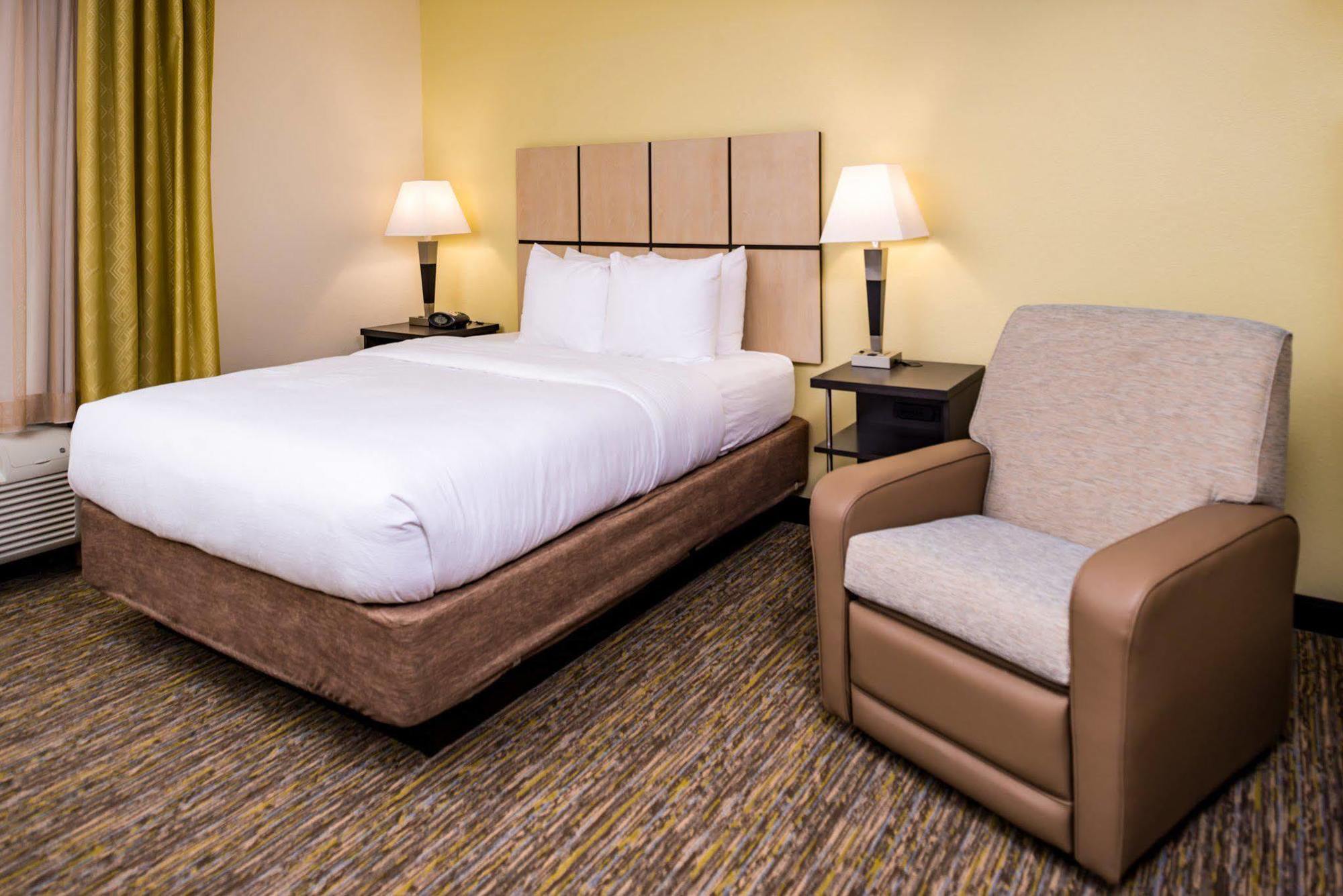 Candlewood Suites Carlsbad, An Ihg Hotel Εξωτερικό φωτογραφία