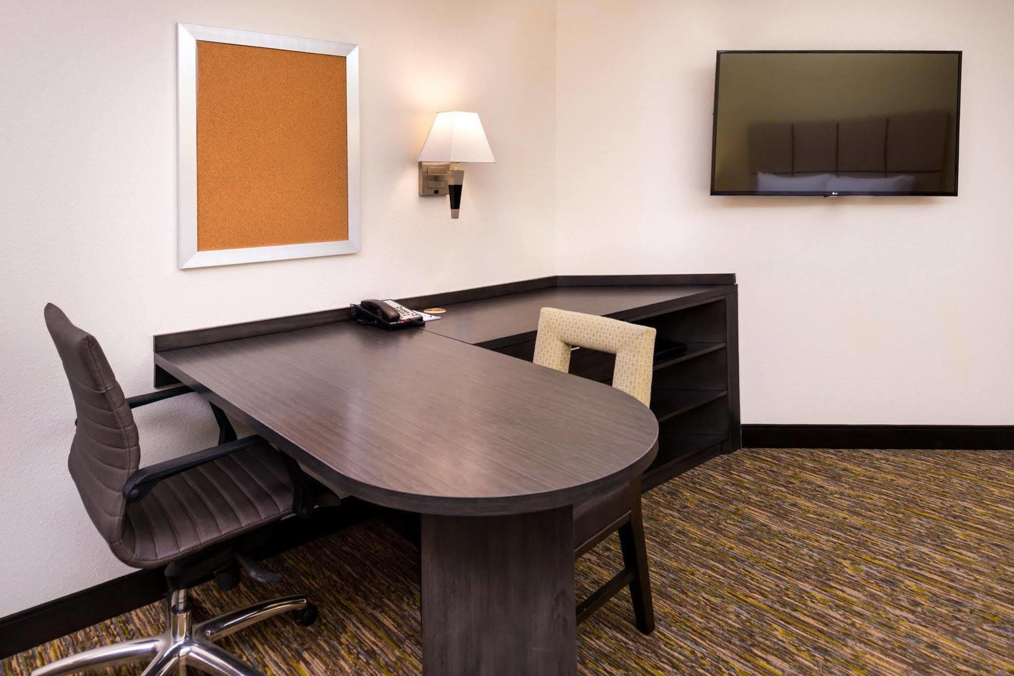 Candlewood Suites Carlsbad, An Ihg Hotel Εξωτερικό φωτογραφία